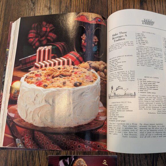 Vintage Southern Living 1983 Annual Recipes Cookbook Every Recipe From 1983 - Picture 10 of 10